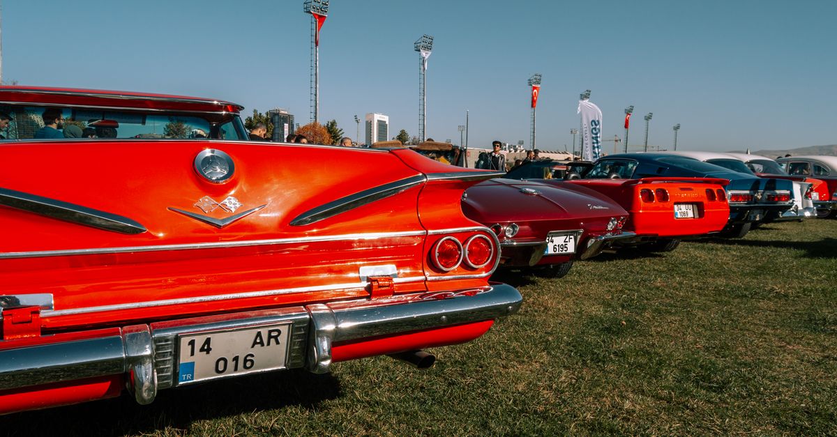 Rods-n-Rhodies Car Show